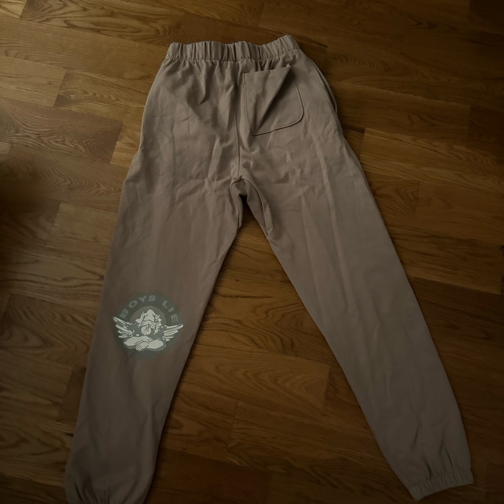 boys lie sweats